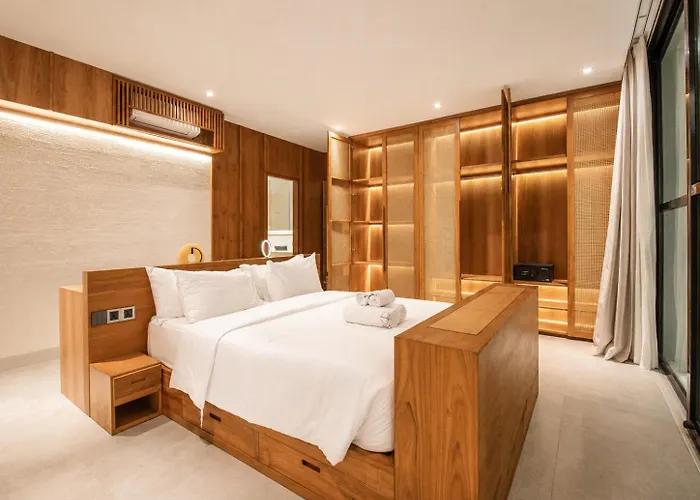 Modern 4 Bedroom Ocean View Дом отдыха